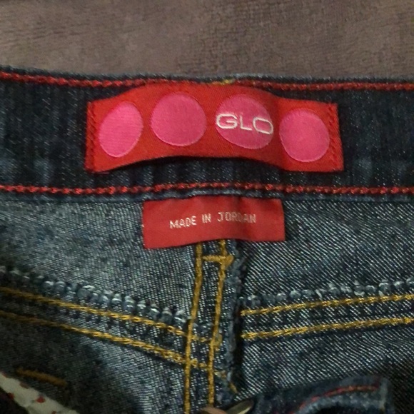 Glo by JLo jeans. Excellent condition. Inseam is 29. Beautiful pair of jeans. - Picture 2 of 5